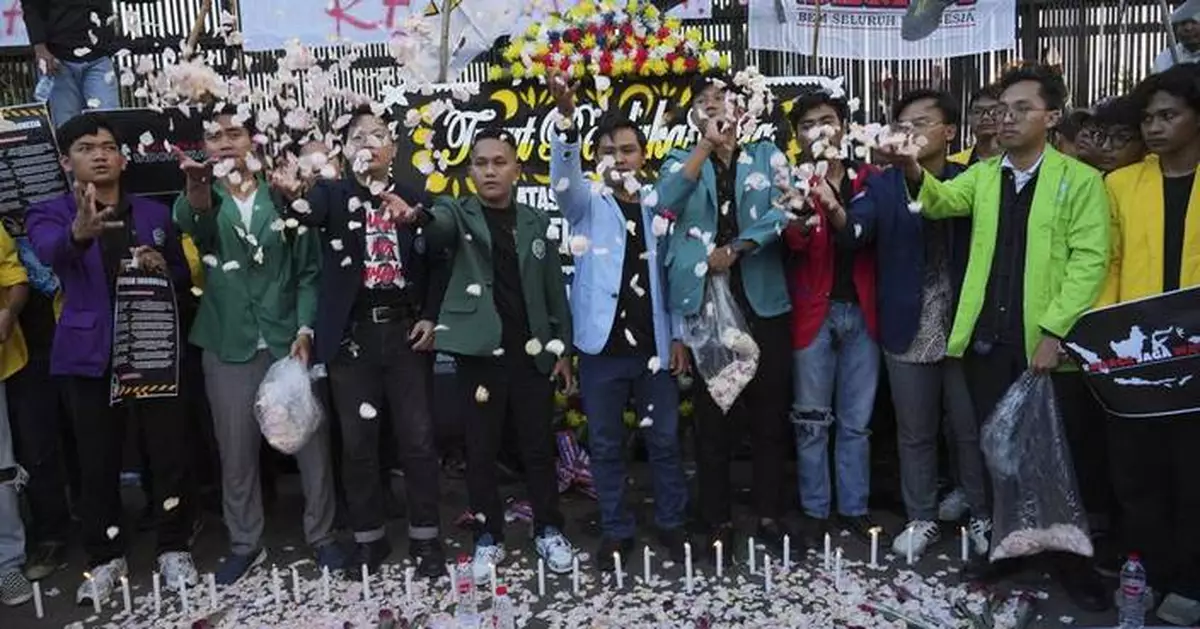 Indonesian leader fires ministers of finance and security after deadly protests