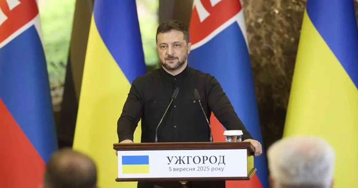 Russian glide bomb attack in eastern Ukraine kills 24 people collecting their pensions