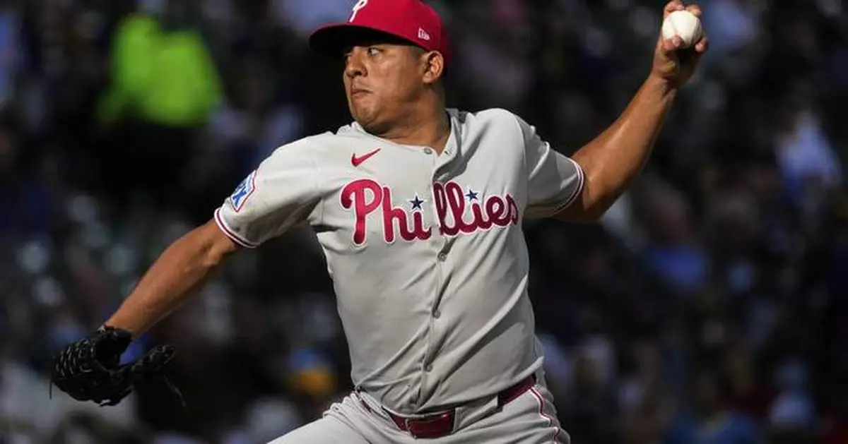 Suárez shines as Phillies beat Brewers 2-0 to win series between NL division leaders
