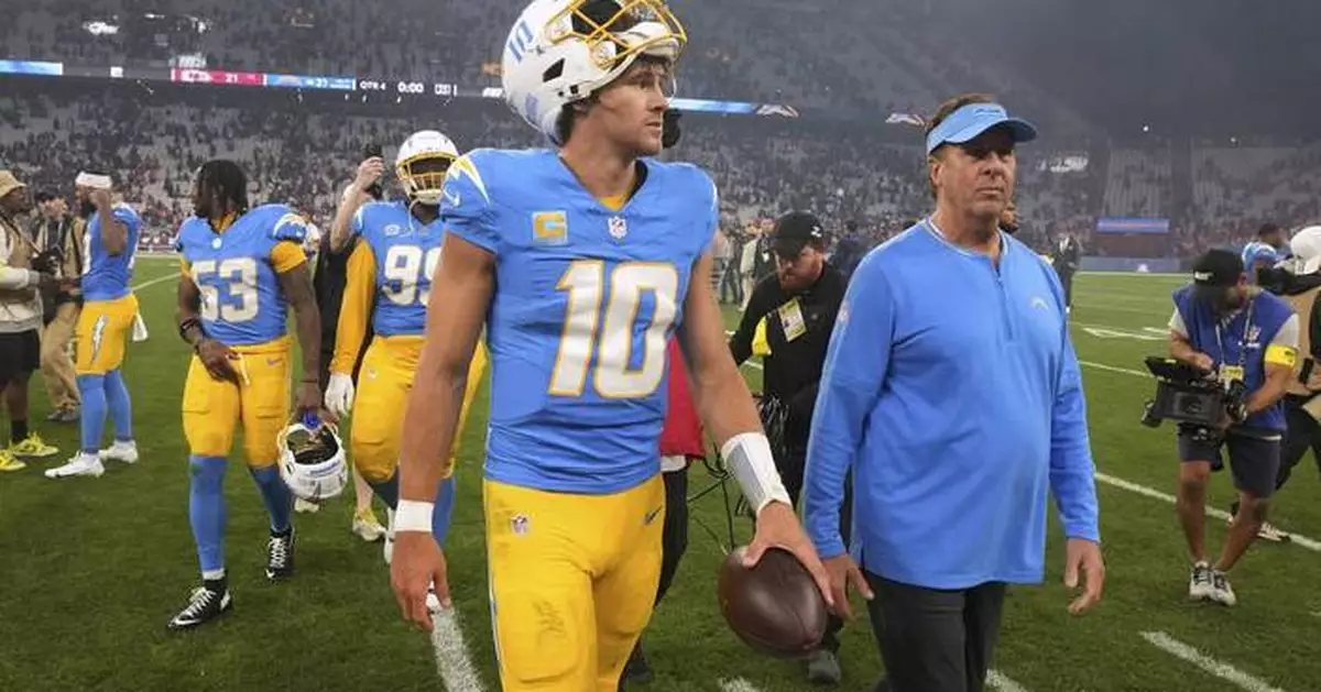 Chargers passing game helps break seven-game losing streak against Chiefs in Brazil