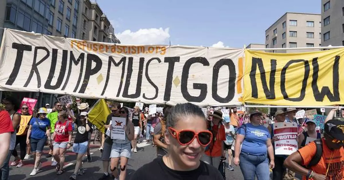 Thousands protest for a 'Free DC' on the fourth week of federal control in Washington