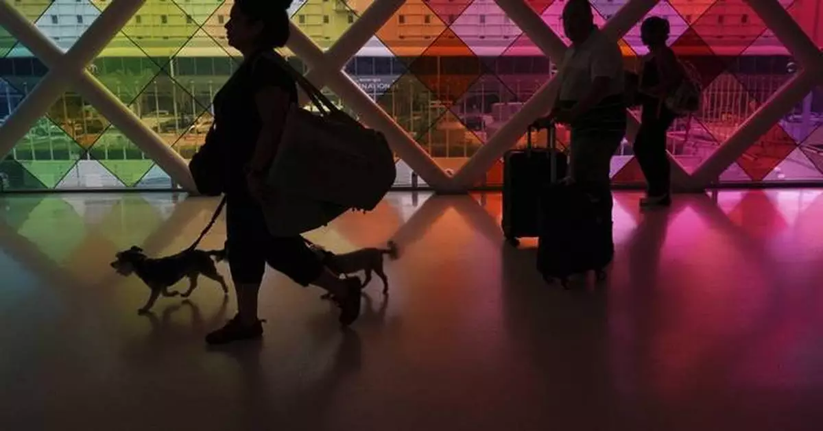 Trump admin ditches Biden-era plan to make airlines pay compensation for flight disruptions