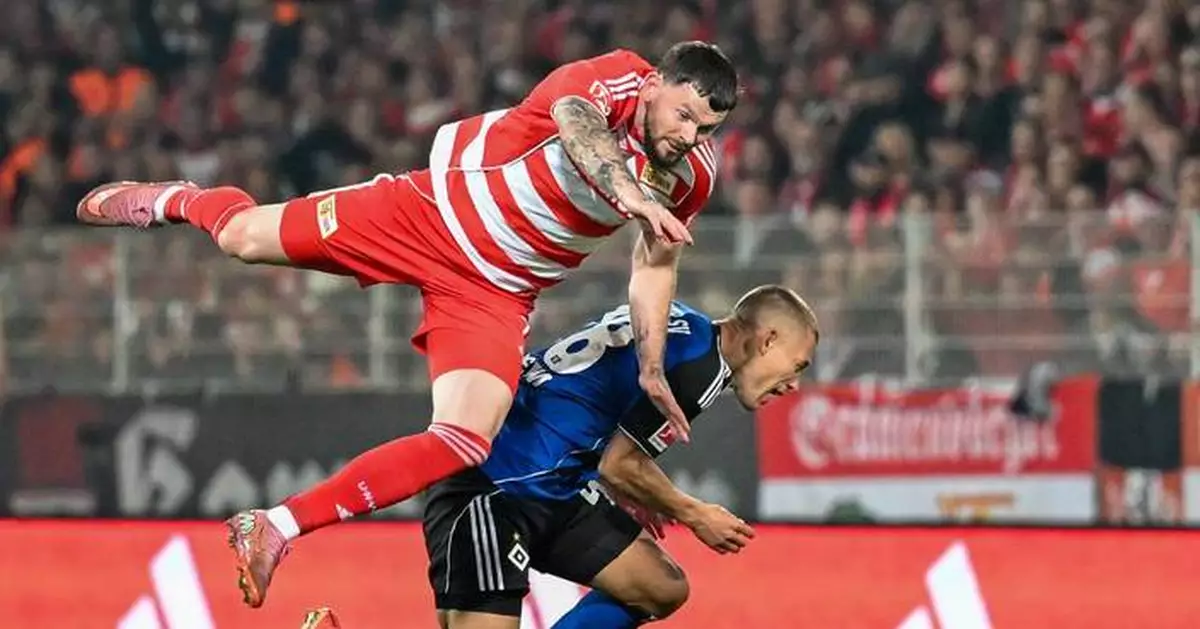 Fans enjoy firework festival as Union Berlin held 0-0 by Hamburg in Bundesliga