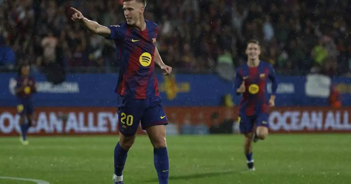 Olmo and Torres lead Barcelona to 3-0 win over Getafe in Spanish league