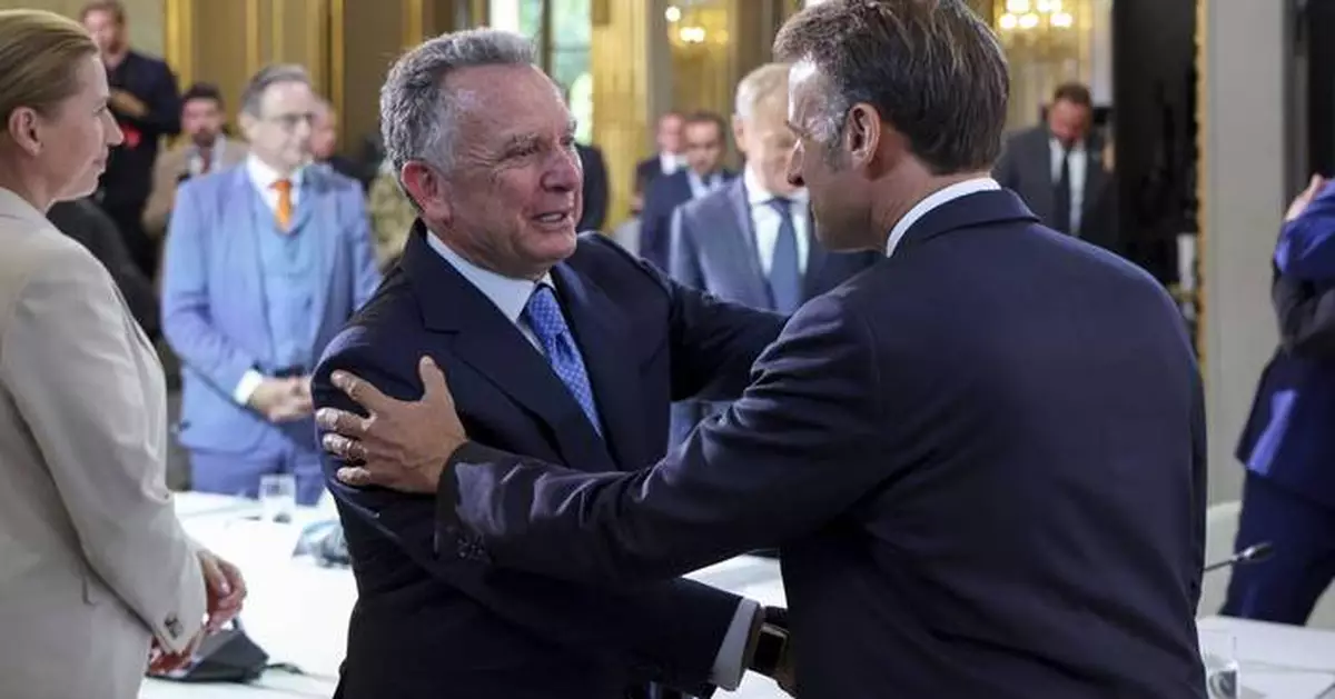 Macron says 26 countries pledge troops as a reassurance force for Ukraine after war ends