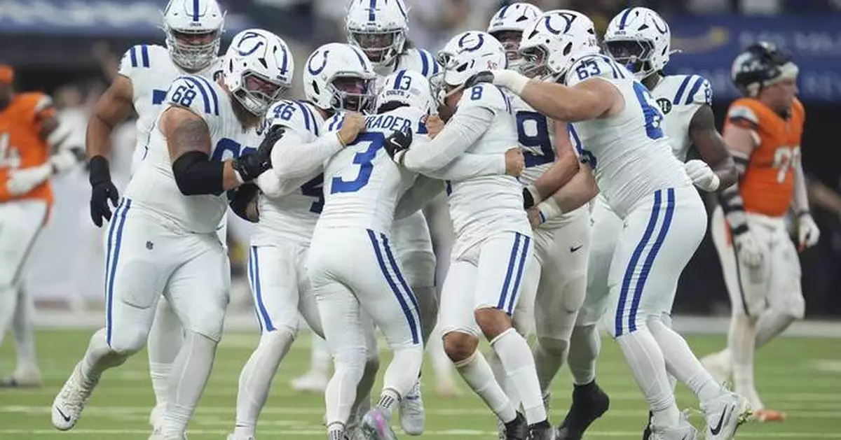 Spencer Shrader converts from 45 yards after penalty on 60-yard miss and Colts beat Broncos 29-28