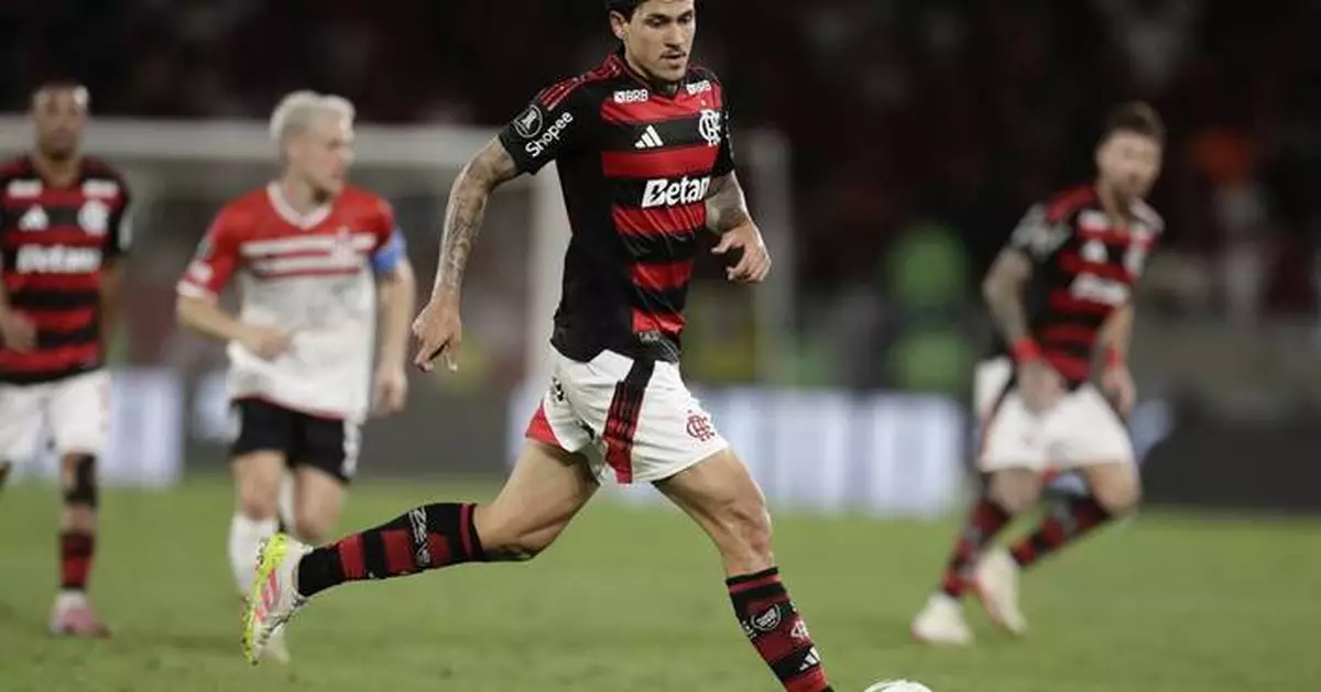 Flamengo beats Estudiantes La Plata 2-0 in the Copa Libertadores quarterfinals