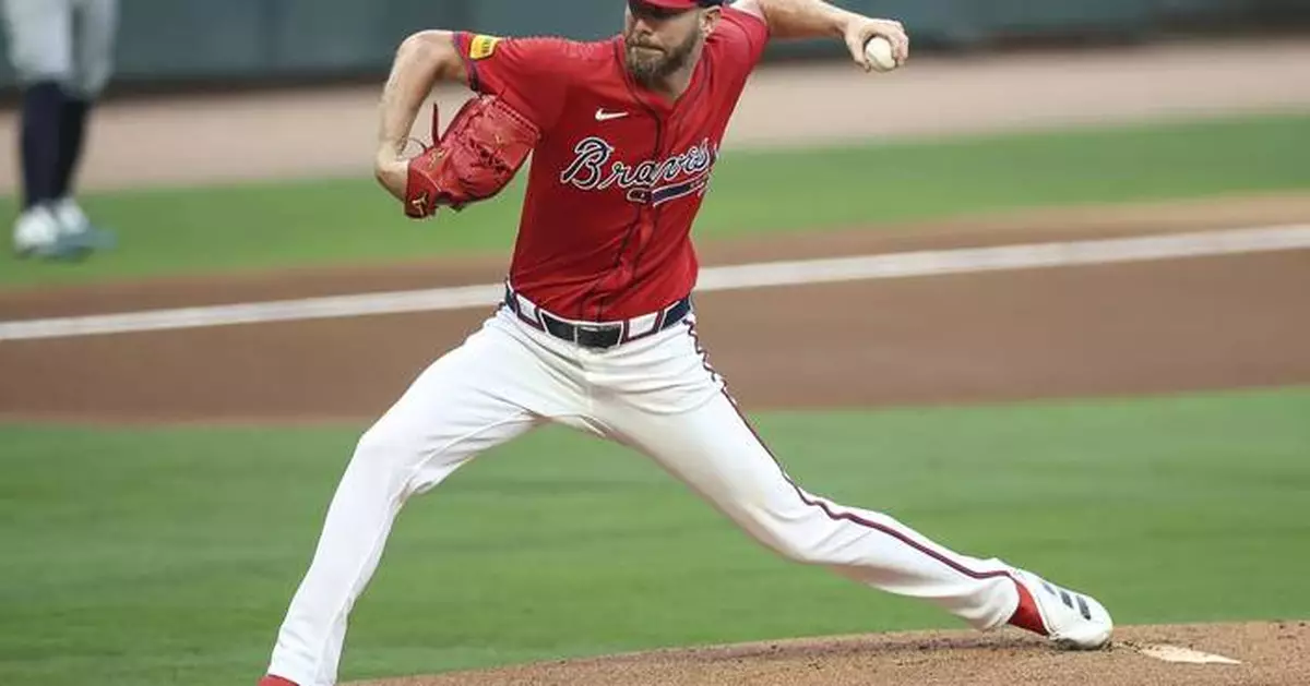 Braves' late surge stuns slumping Mariners as Chris Sale shines in 4-1 win