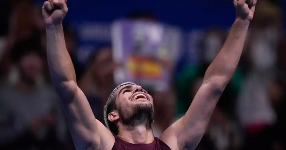 Alcaraz pays back Fritz and takes the Japan Open title