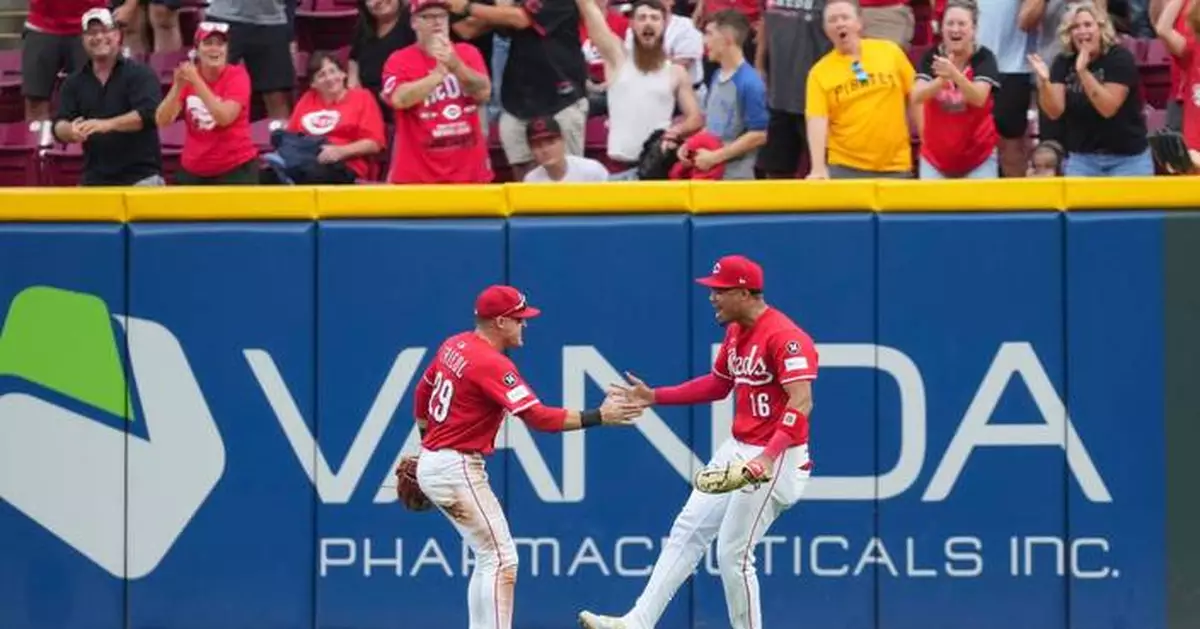 Marté robs Reynolds of tying homer in 9th, Reds beat Pirates, stay 1 game behind Mets for wild card