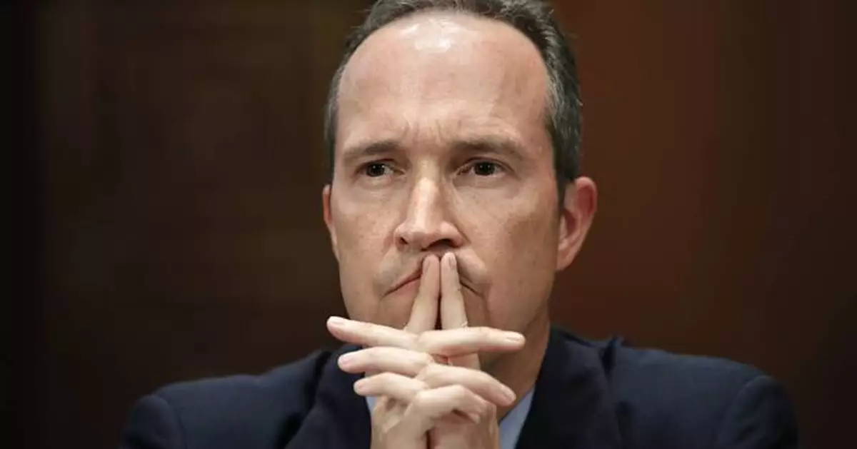 NYC mayoral candidate Jim Walden drops out and implores rivals to consolidate against Zohran Mamdani