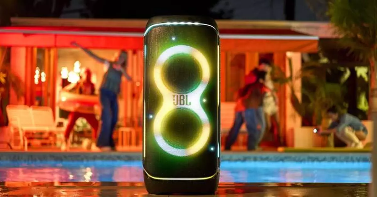 More than just sound. Get the crowd moving with JBL PartyBox 720.
