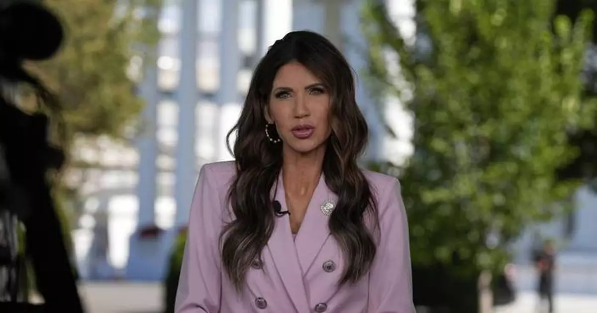 DHS Secretary Noem confirms more ICE resources are heading to Chicago for immigration crackdown