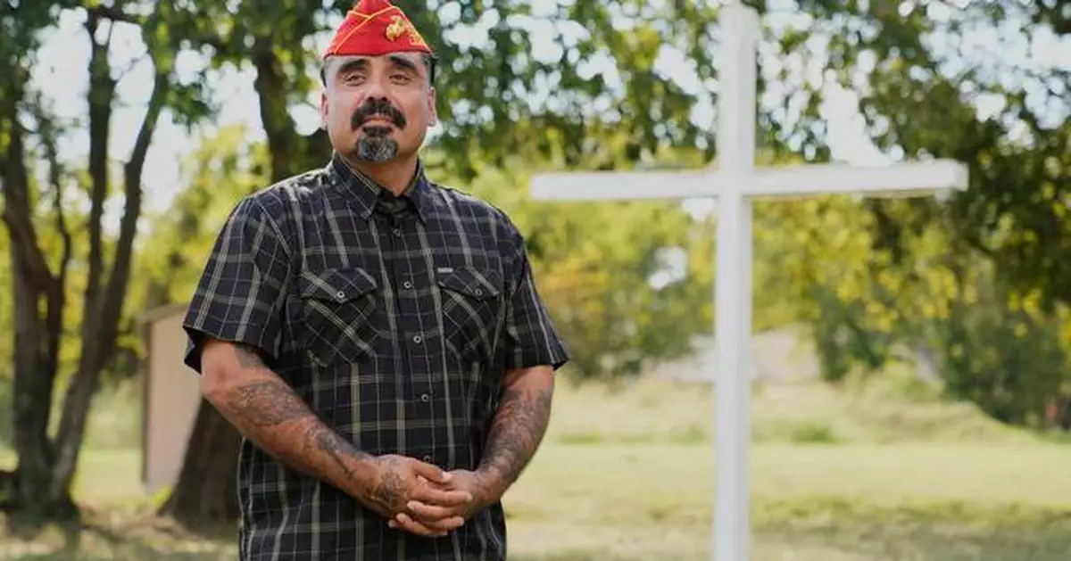 Veterans who lack citizenship fear being swept up in Trump's deportations