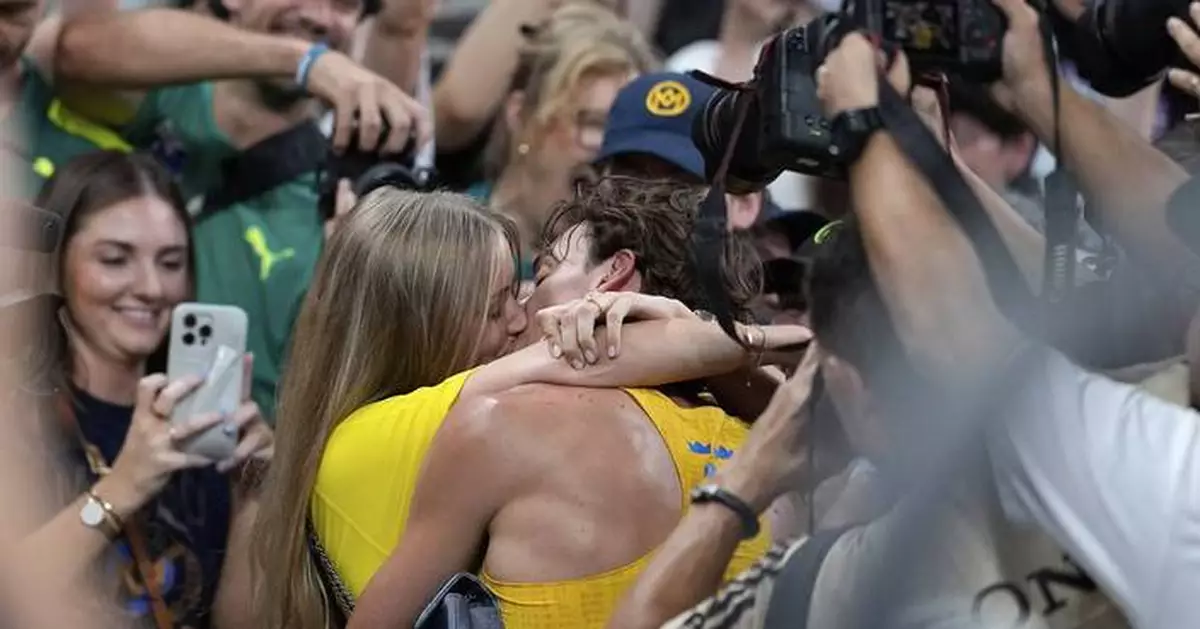 Mondo Duplantis' fiancée — Swedish model Desiré Inglander — motivated him to learn Swedish