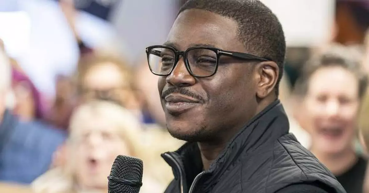 Democratic Milwaukee County leader David Crowley joins the race for Wisconsin governor