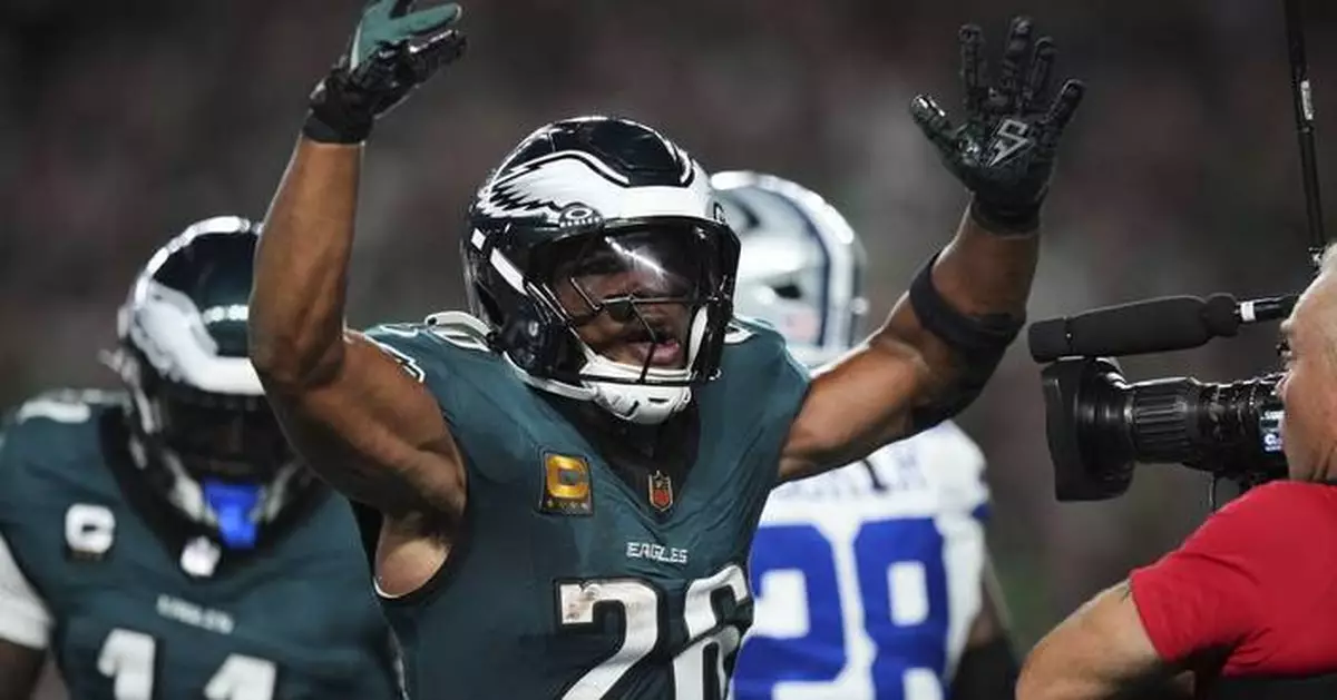 Eagles' opening victory over Cowboys delayed by lightning for more than a hour