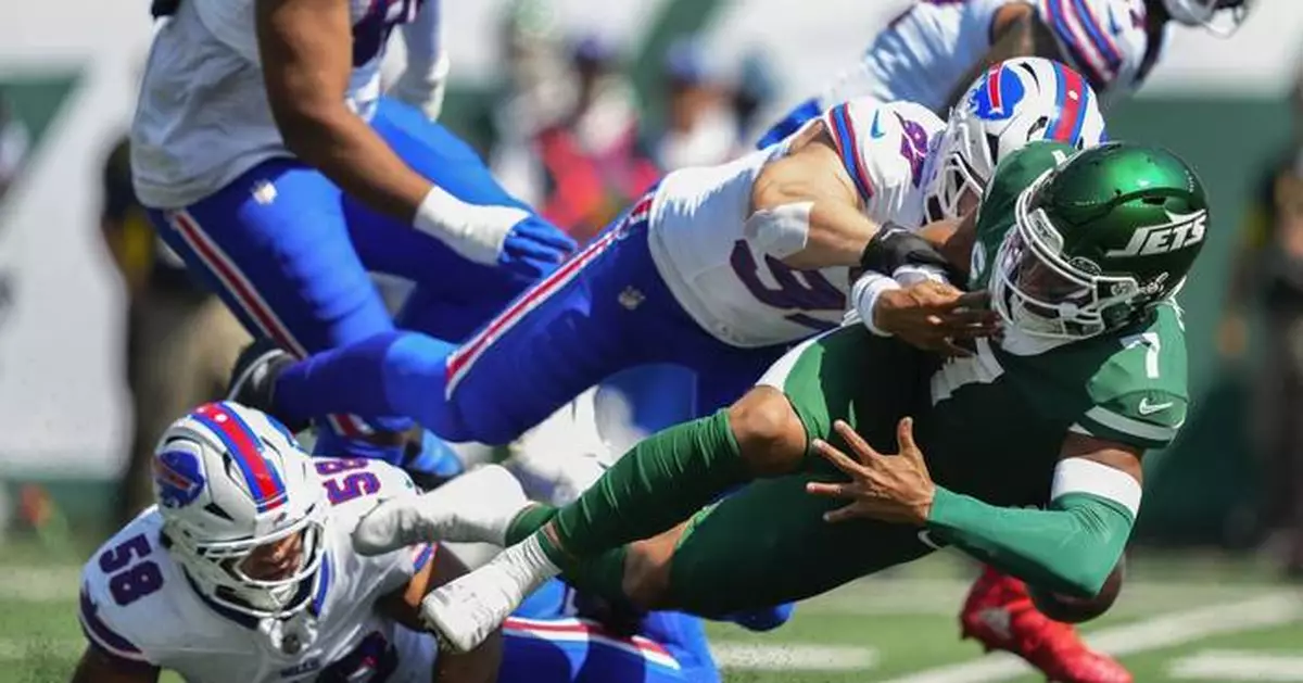 Jets quarterback Justin Fields ruled out with concussion, Tyrod Taylor to start against Buccaneers