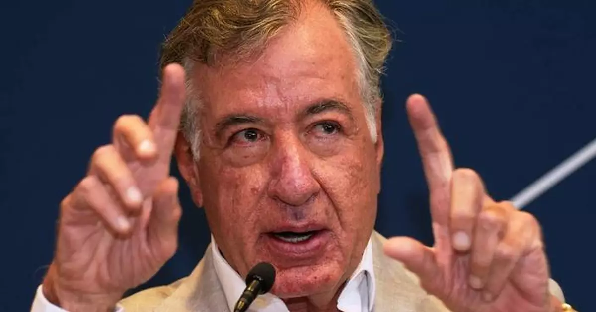 Billionaire says $2.3 billion Banamex stake signals confidence in Mexico's economy