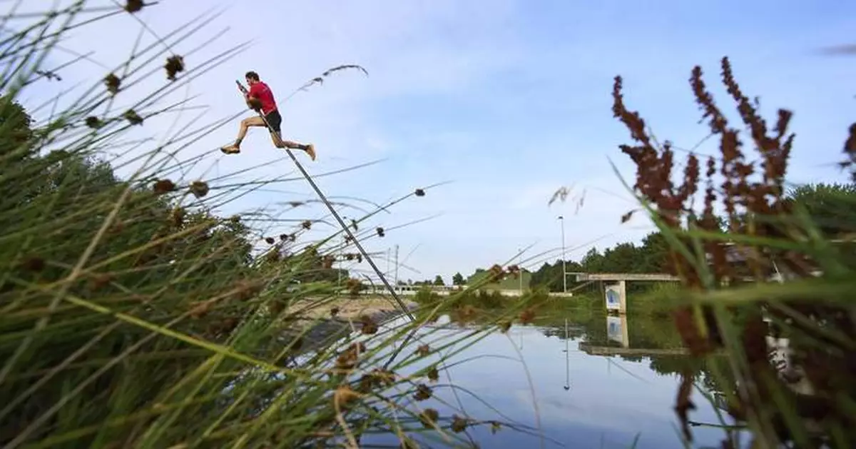 'You get to fly': Why Dutch athletes pole vault over canals
