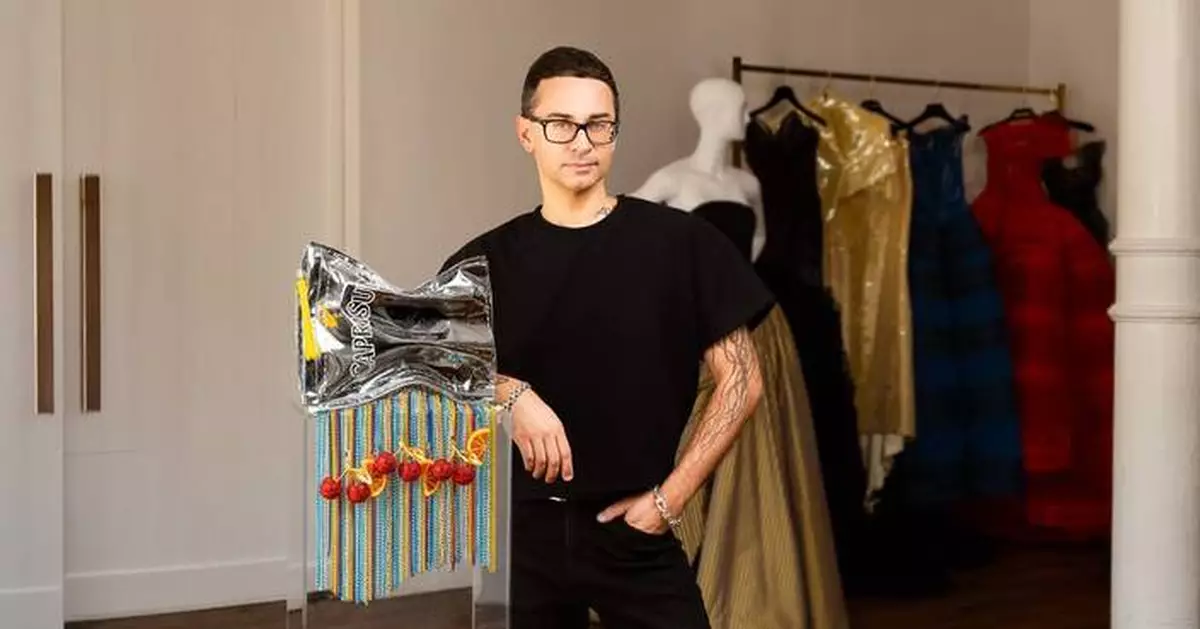 Sipping with Style: Capri Sun and Christian Siriano Introduce the Fan-Fueled Pouch Purse