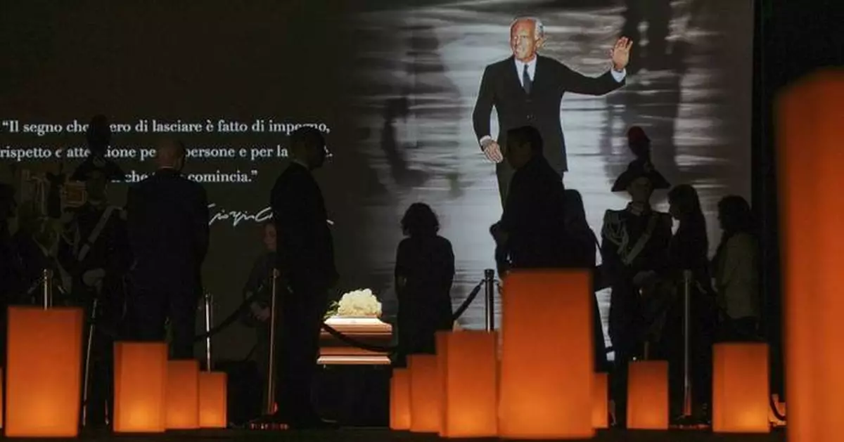 Mourners bid farewell to fashion icon Giorgio Armani in Milan, in photos