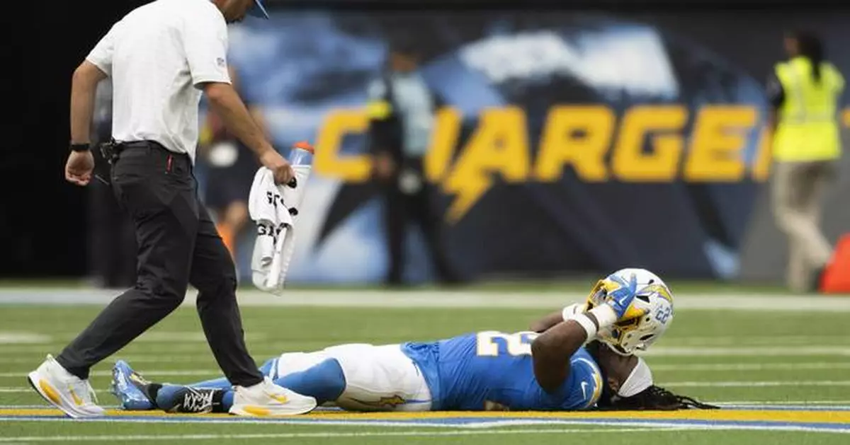 Chargers' Najee Harris injures Achilles tendon during non-contact play against Broncos