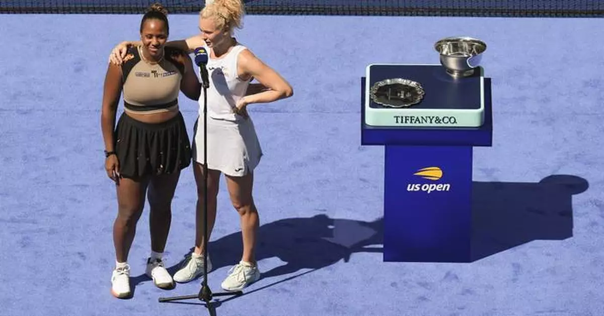 Taylor Townsend brings a Honey Deuce cocktail to her final US Open news conference