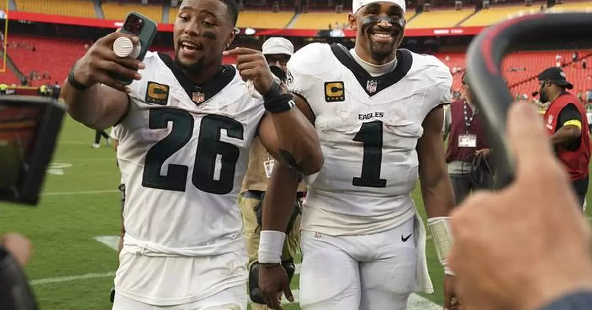 Eagles lay down the smack talk and silence tush-push doubters on way to undefeated start