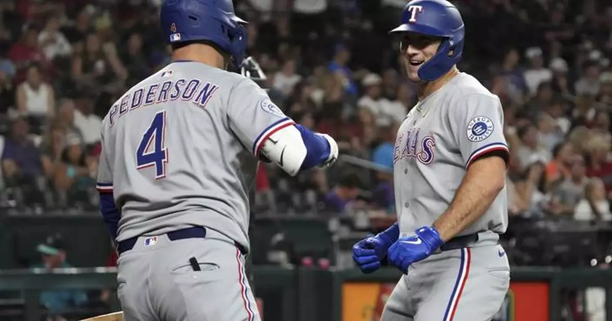 Osuna's 2-run single in 10th inning pushes Rangers past Diamondbacks 7-5 for 6th straight win