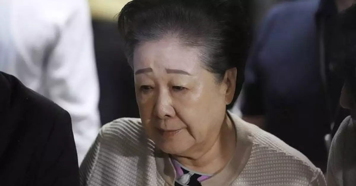 South Korean investigators seek arrest of leader of Unification Church in probe of ex-first lady