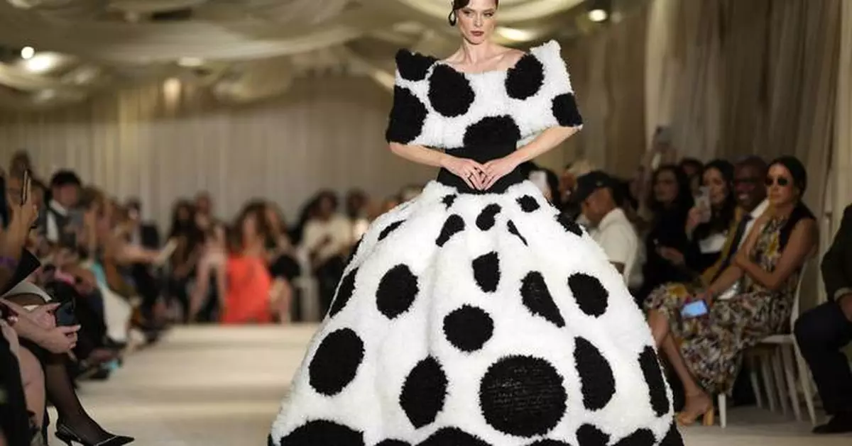 Christian Siriano transports New York Fashion Week attendees to the silver screen