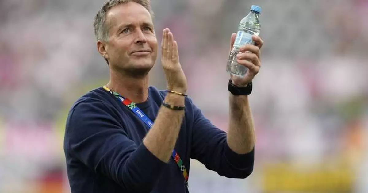 Bayer Leverkusen hires former Denmark coach Kasper Hjulmand to replace fired Erik ten Hag