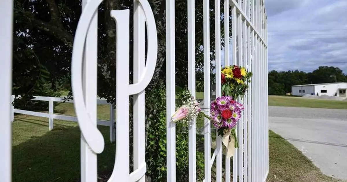 Police say man killed retired Auburn University professor at a public park