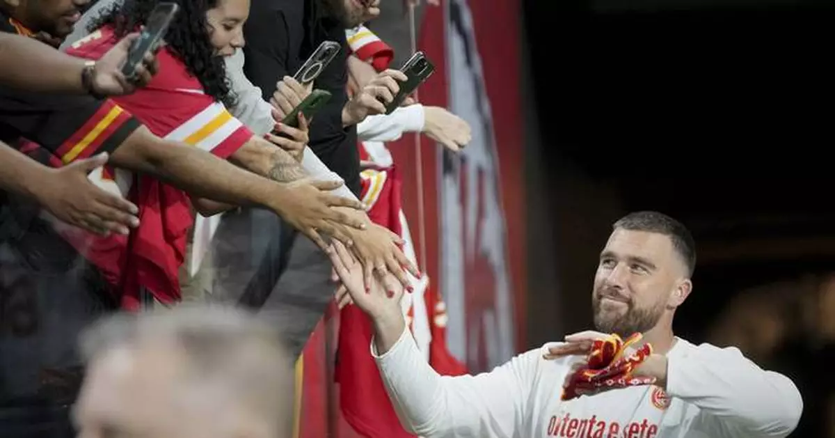Top photos from Friday Night Football in Brazil where Chargers faced the Chiefs