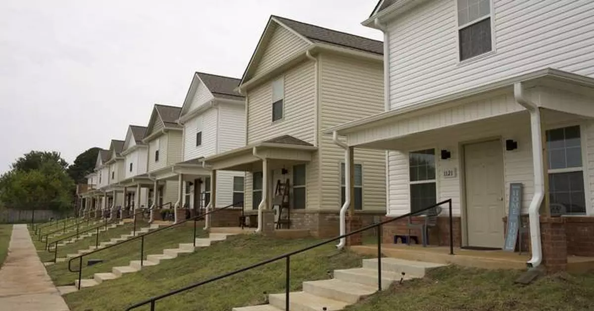 FHLB Dallas and Arvest Celebrate Opening of New Fayetteville Rental Community Helped by $850K Housing Grant