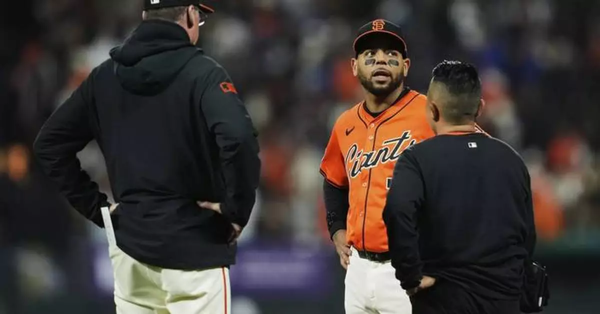 Giants infielder Dominic Smith goes on injured list with strained right hamstring