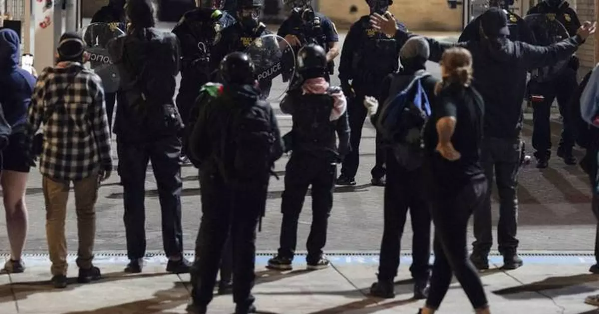 Trump threatened Portland with troops to quell protests. The mayor says it's not needed