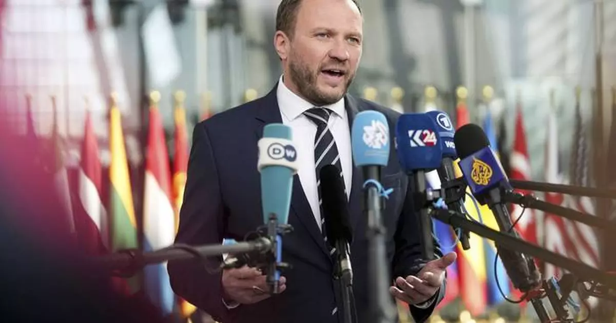 Russian jets over Estonia ignored signals from NATO pilots, officials say