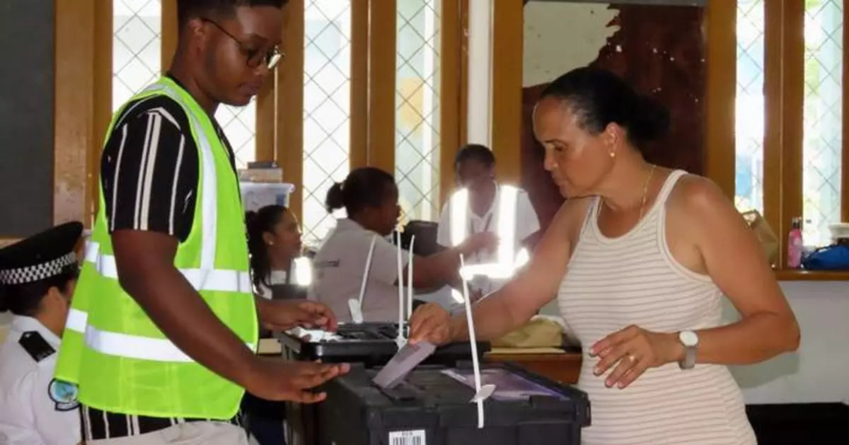 Seychelles to hold rerun presidential election after no outright winner