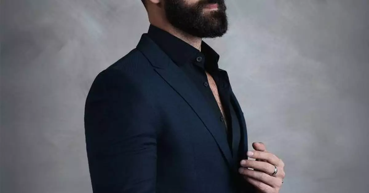 IL Divo’s Steven LaBrie Debuts Stirring Solo Release of “El Triste” On Intercept Music