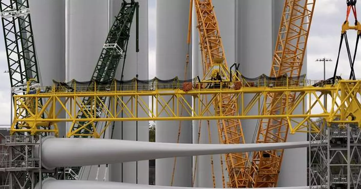 Federal judge lifts Trump administration's halt of nearly complete offshore wind farm in New England