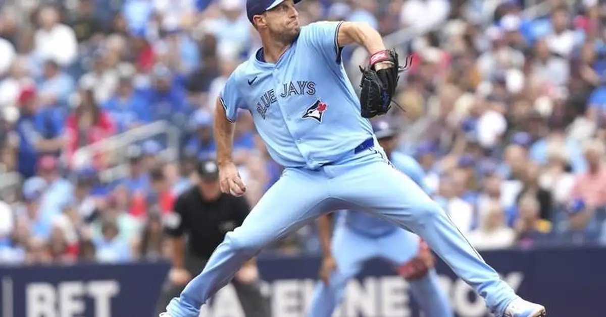 Kirk has game-winning sacrifice fly in ninth inning as Blue Jays rally to beat Orioles