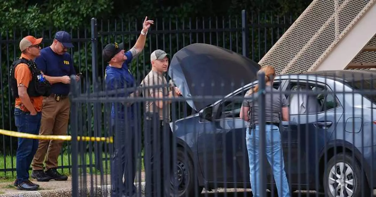 Deadly shooting on Dallas ICE office reflects widely varying security levels