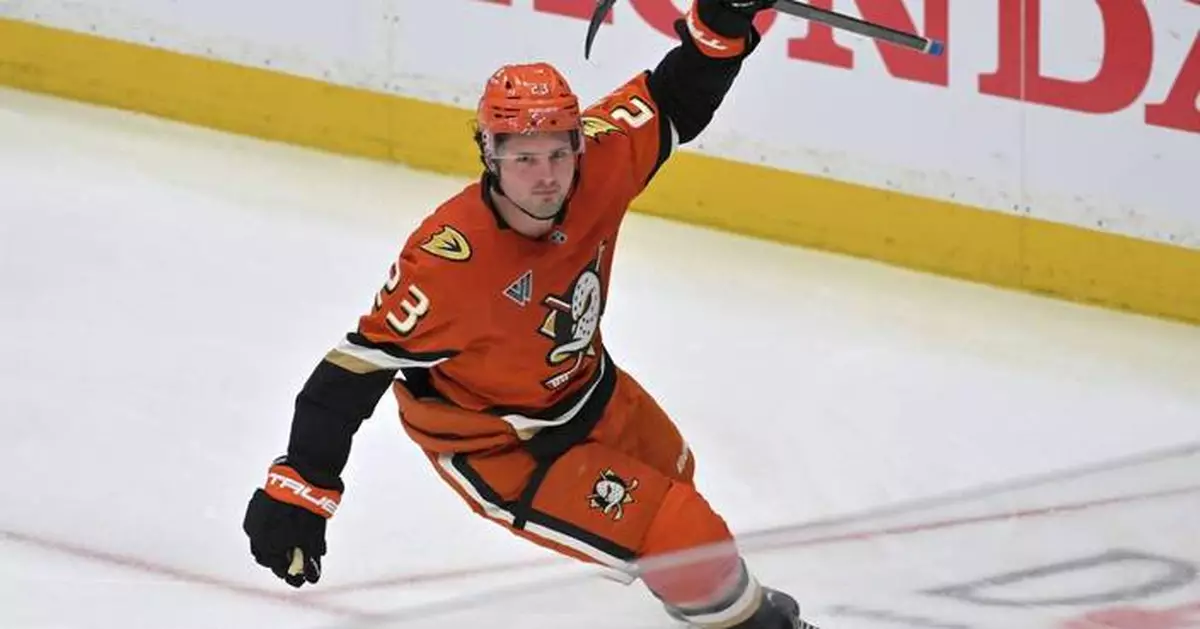 Ducks GM Verbeek says center Mason McTavish's holdout as training camp begins is 'disappointing'