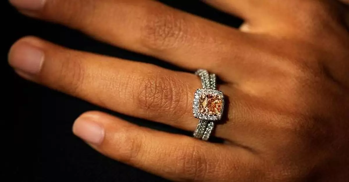 KAY Jewelers and Neil Lane Announce New Desert Diamonds Collection