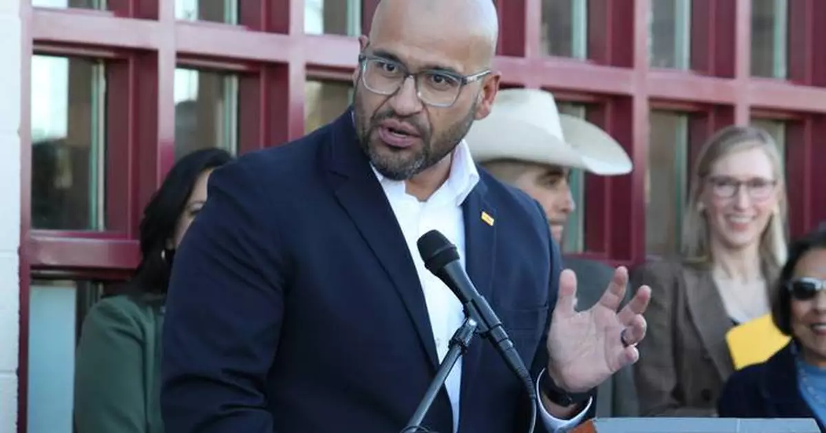 Judge questions the Trump administration's plan to suspend SNAP benefits for millions