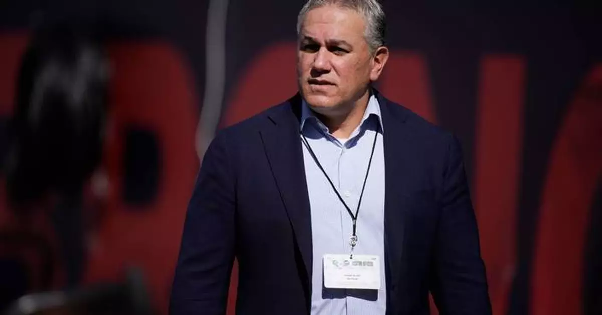 Jets sued by former executive over alleged retaliation for misconduct claims against team president