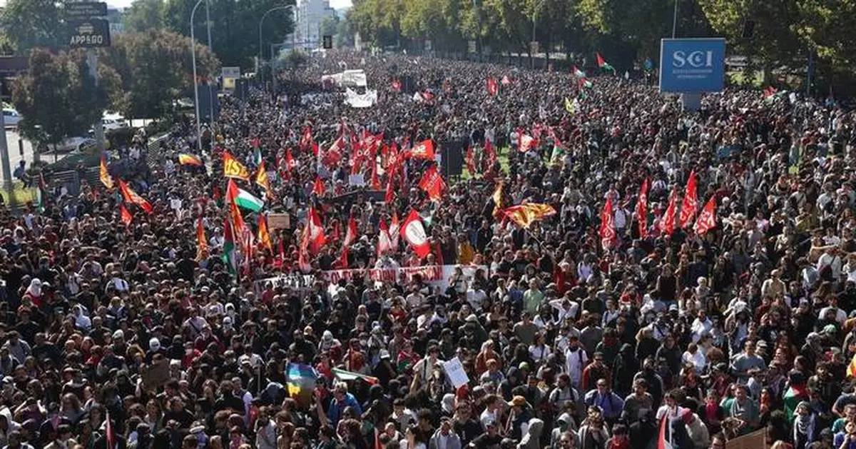 2 million rally in Italy for Gaza as general strike halts key services