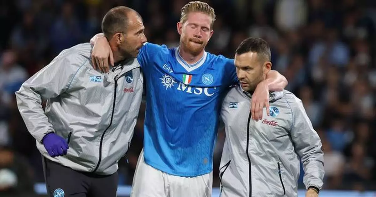 De Bruyne goes off after scoring in Napoli win, Vardy celebrates 1st Cremonese goal with backflip